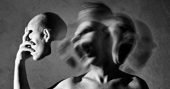 কল্পনাময় মায়াবী জগৎ ও জীবনের হিসাব।